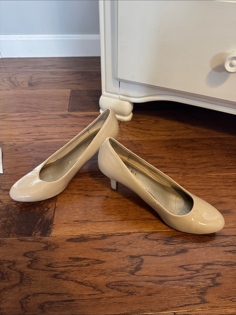 Classic Patent Nude Pump - Women's Mid Heel